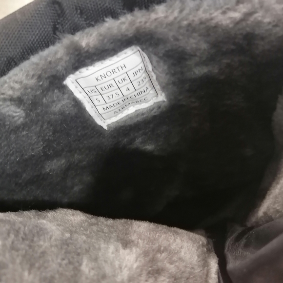 BNIB Junior Boys Girls Knee High Waterproof Winter Snow Boots size 5 - Picture 8 of 11